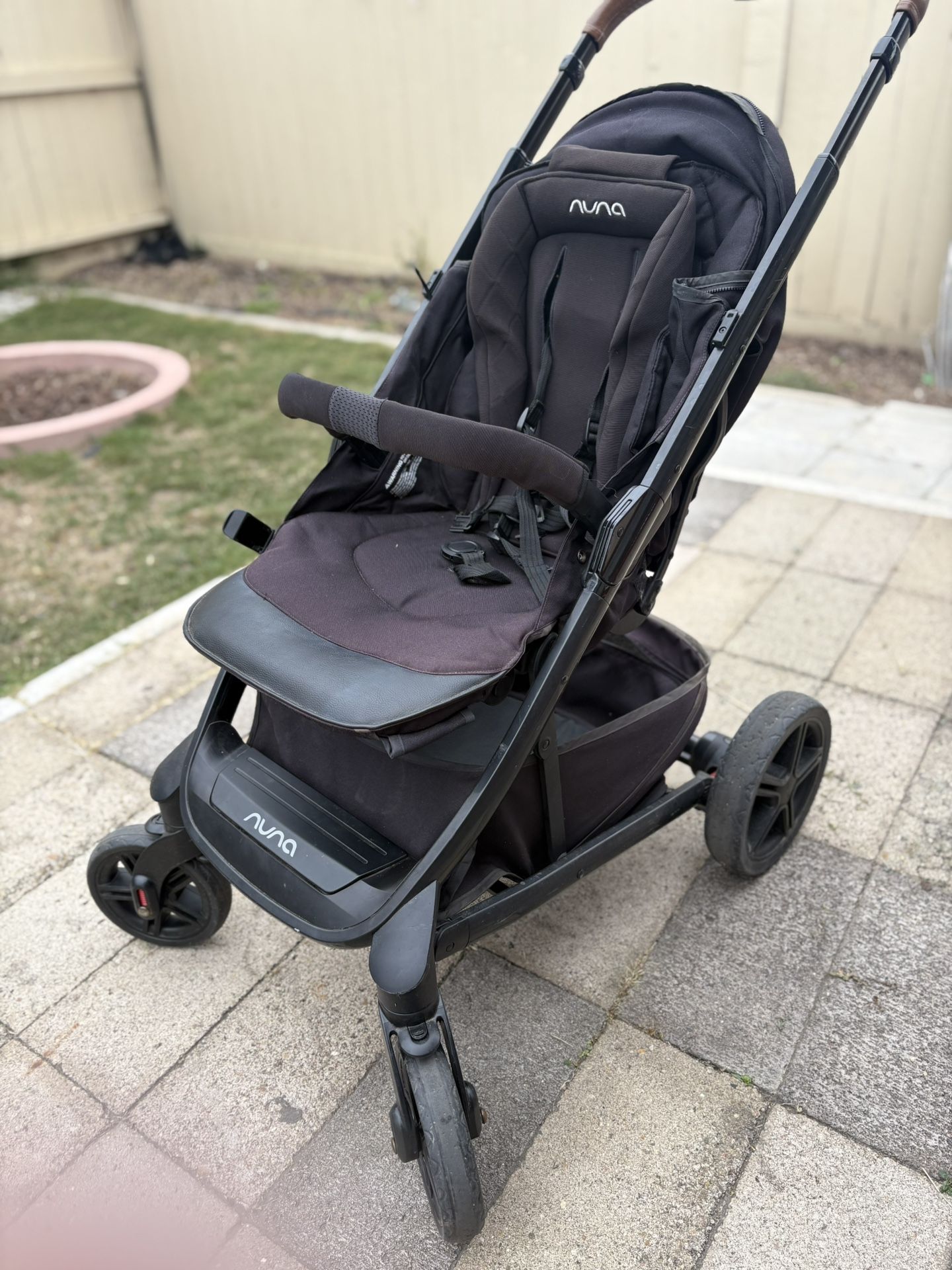 nuna stroller