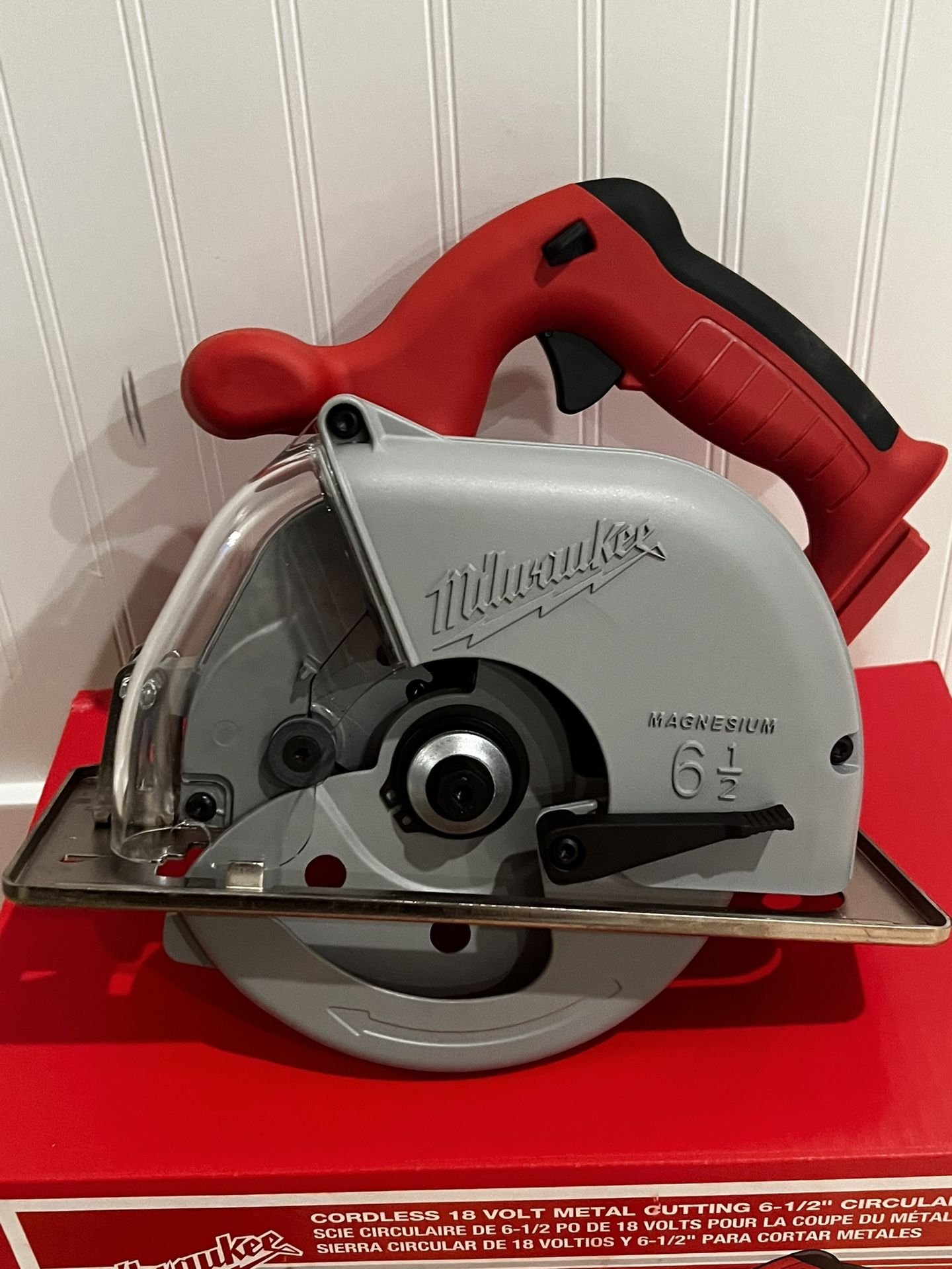 Milwaukee Metal Saw