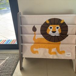 Book / Magazine Rack For Kids