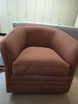 2 swivel chairs