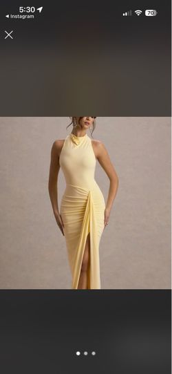 Yellow dress