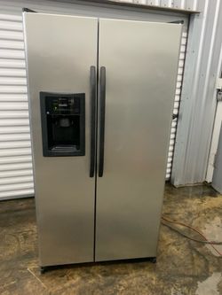 GE Fridge 36W