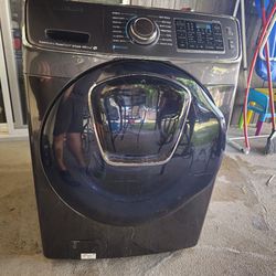 Samsung Washer With Riser 
