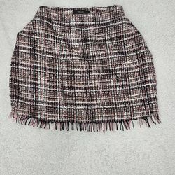 ✅️ Plaid High Waisted Mini Skirt w/Side Zipper• Size S• Great Condition• $10firm