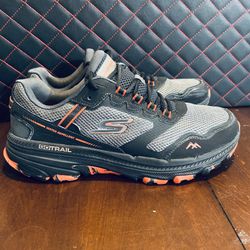 SKECHERS ‘GoTrail Altitude 2.0’ Athletic Sneaker Shoes Mens size 10.5