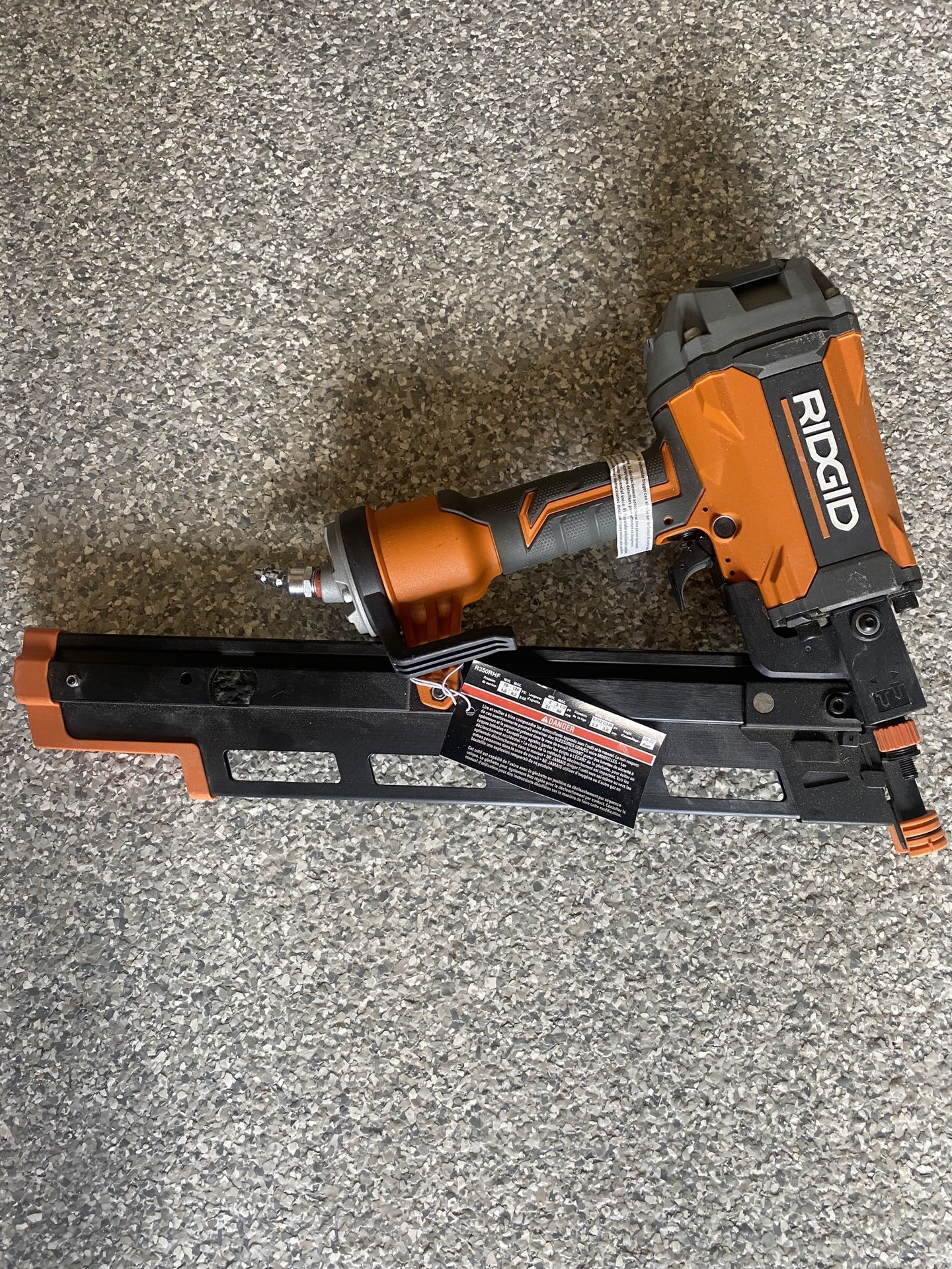 Pneumatic Framing Nailer