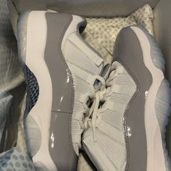Jordan 11 Cement Grey 