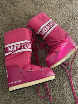 Size 5/6 Snow boots