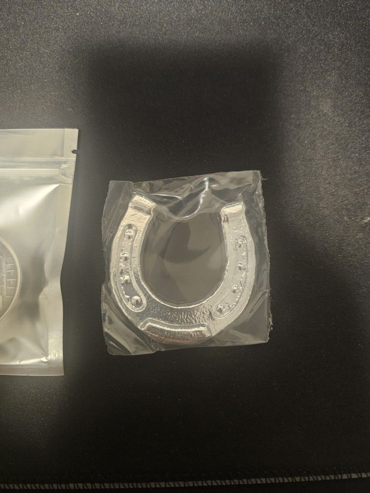 3oz Silver Horshoe. 999