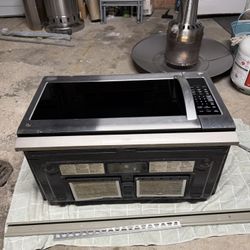 LG microwave With Vents And Hanger Bar