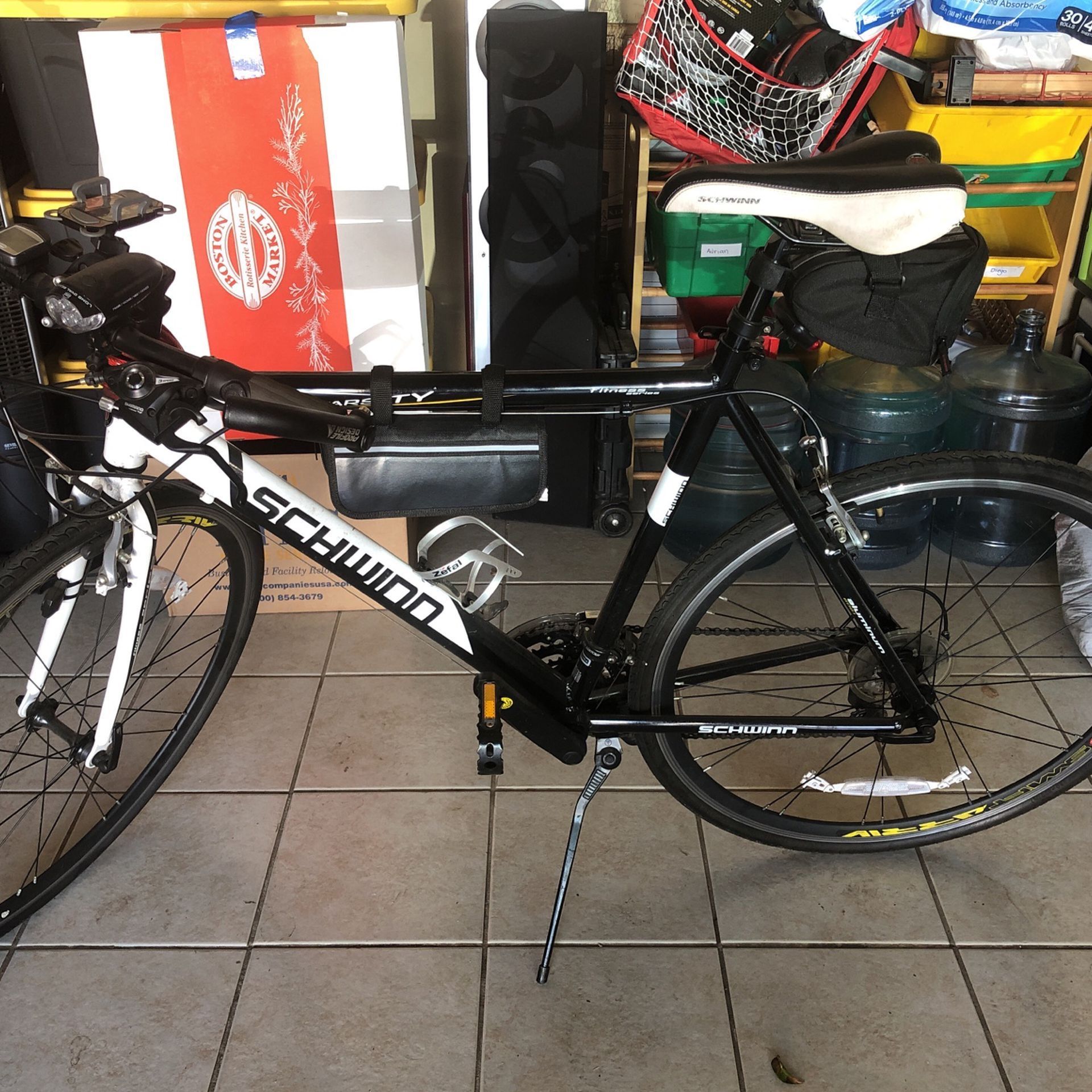 Schwinn Road Bike 700 X28c 28 X 5/8 X 1/8