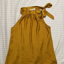 Women’s Shirt - Size S 