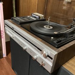 Vintage Kings Point Stereo Music Center