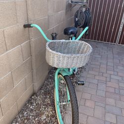 Teal Bike cruiser