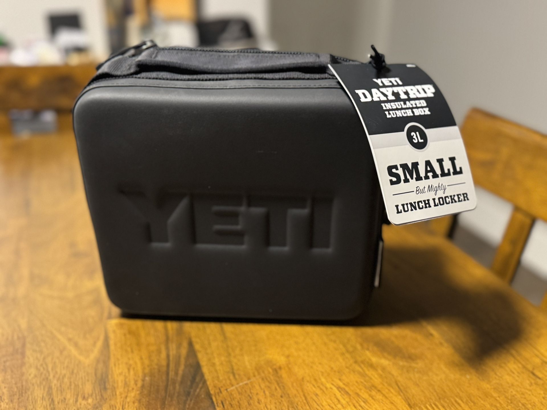 YETI DAYTRIP 3L Lunch Box Insulated Charcoal New With Tags Retails for 70