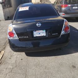 Nissan Altima 2002