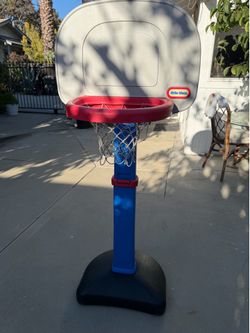 Little Tikes Basketball Hoop