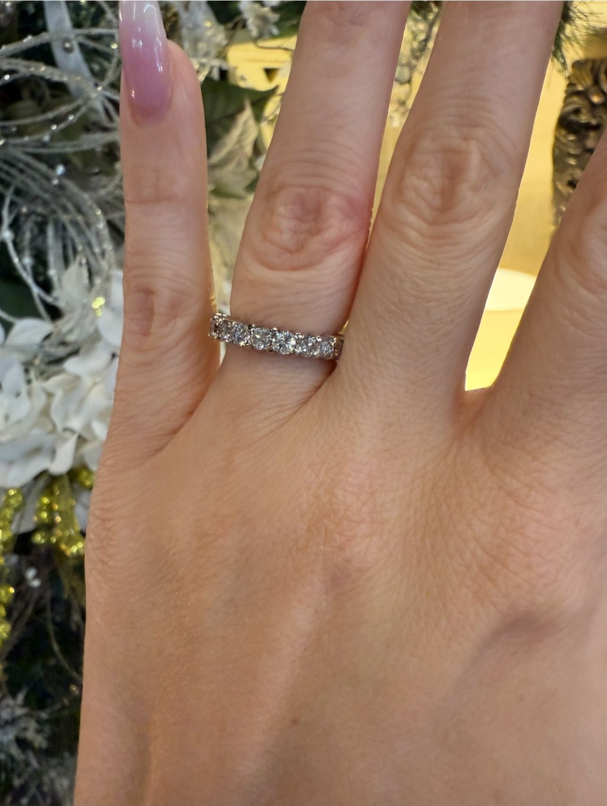 14K Gold Ring Band With Natural Diamonds