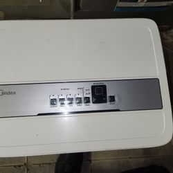 Dehumidifier 
