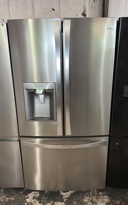Kenmore French Door Stainless Steel Fridge
