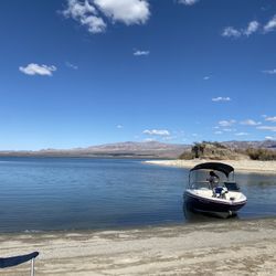 2012 Tahoe Q4i Open Bow 