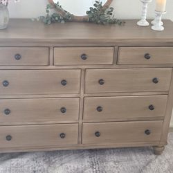 Gorgeous Dresser