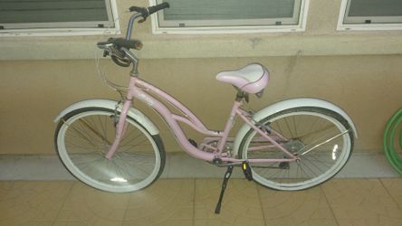 Pink Schwinn Beach Cruiser