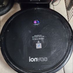 ionVac SmartClean RoboVac 2000