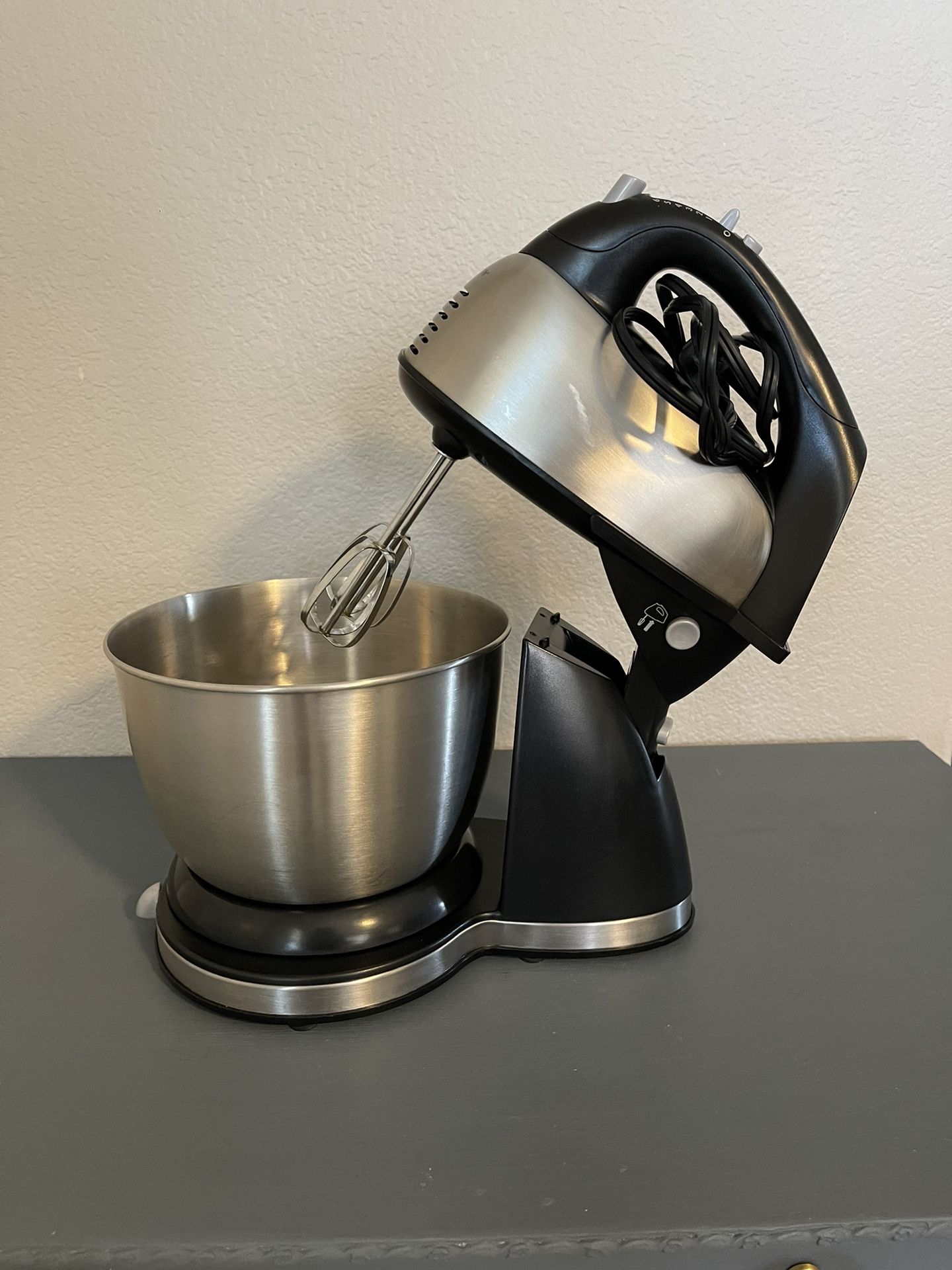 Hamilton Beach Hand Mixer