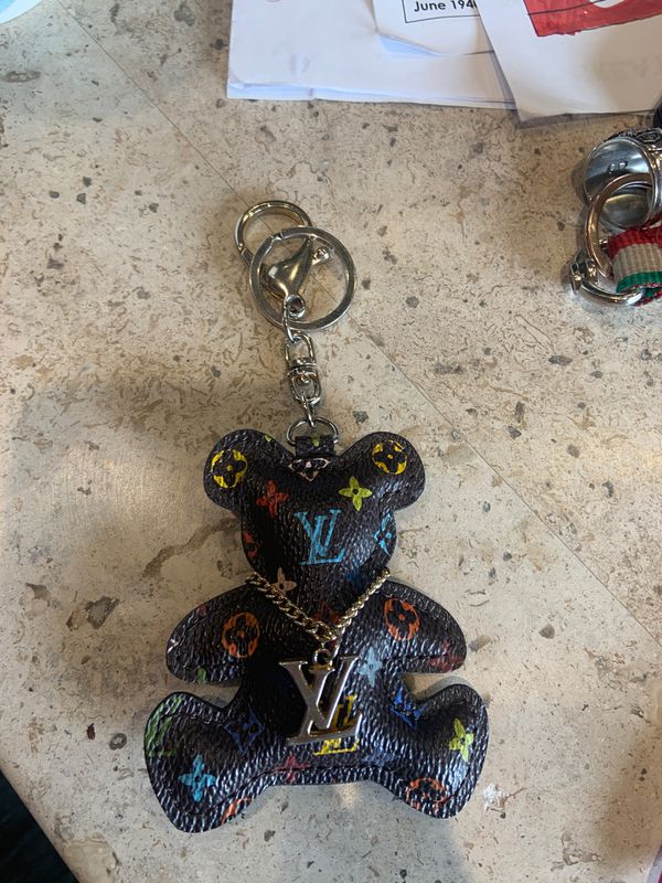 Louis Vuitton keychain for Sale in Conroe, TX - OfferUp