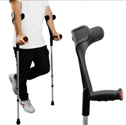 Set of Forearm Crutches with Carrying Bag