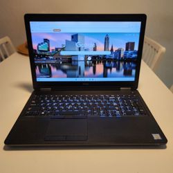Dell Latitude E5570 Laptop 💻 computer 
Intel Core i5-6300U - 
8GB Ram 
240GB SSD 
Windows 11 pro. Microsoft office installed.  Nothing wrong.  ** NO 