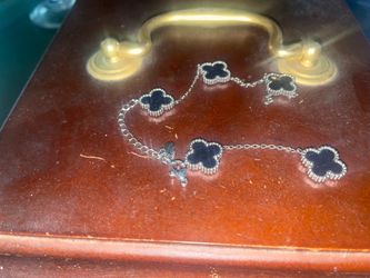 Silver Bracelet w/ Broken Link