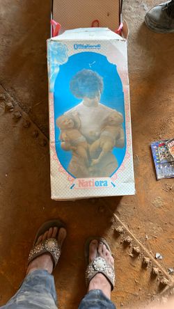 Newborn dolls, 100 should a female