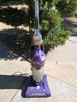 !! Vacuum Hoover  Works Great