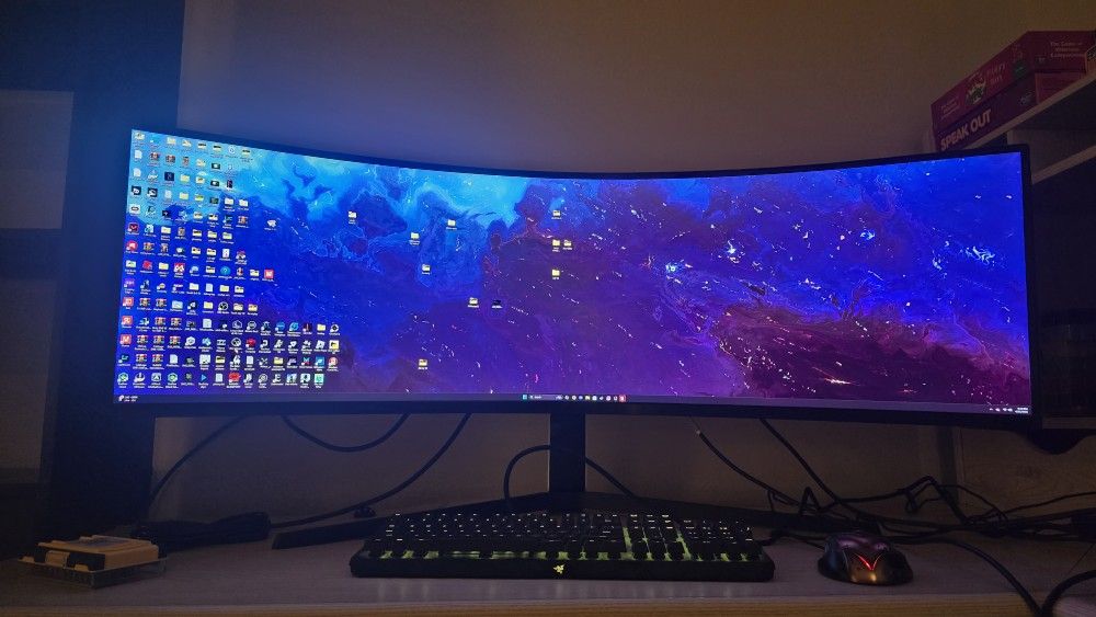Samsung Odyssey G9 49"