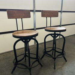 Adjustable Wood Bar Stools