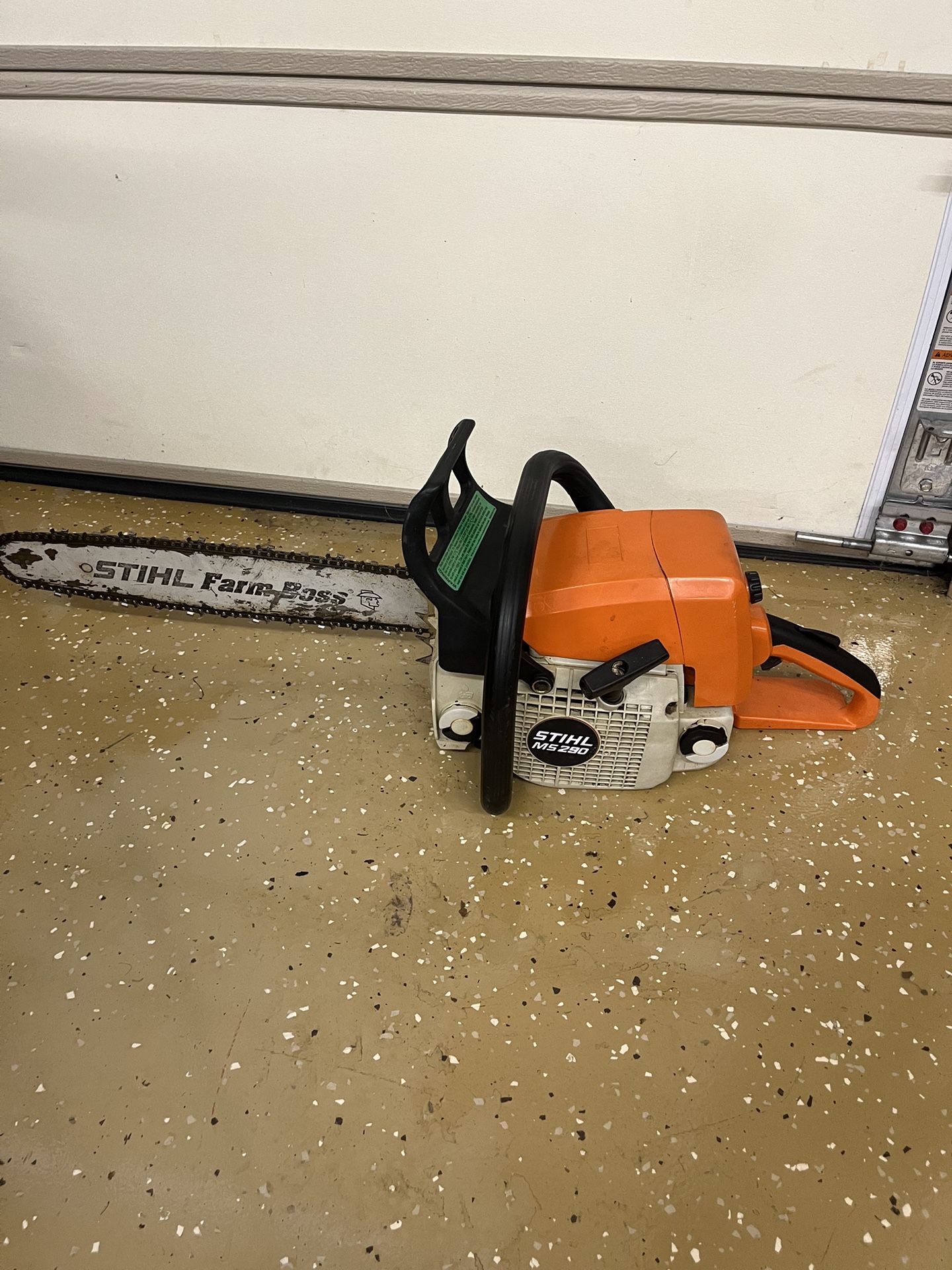 Stihl MS290 Farm Boss 18”