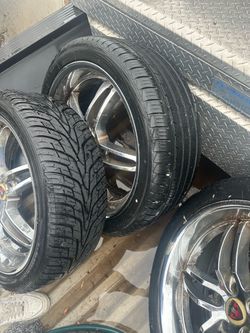 Marceli 22 inch rims 5 lugs
