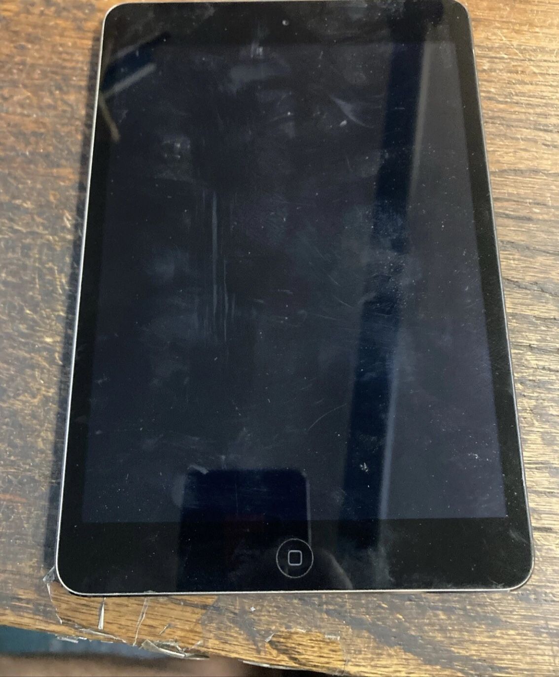 iPad mini — Activation Locked