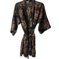  Vintage Inner Most Robe Womens Size S Floral Multicolor Polyester Belted  This vintage Inner Most robe is a beautiful addition to any wardrobe. The r