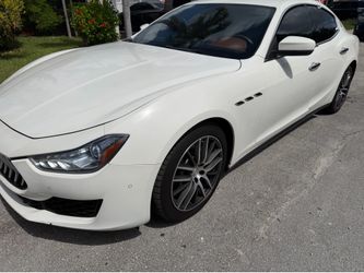 2018 Maserati Ghibli
