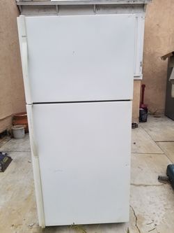 Kenmore, freezer/ fridge