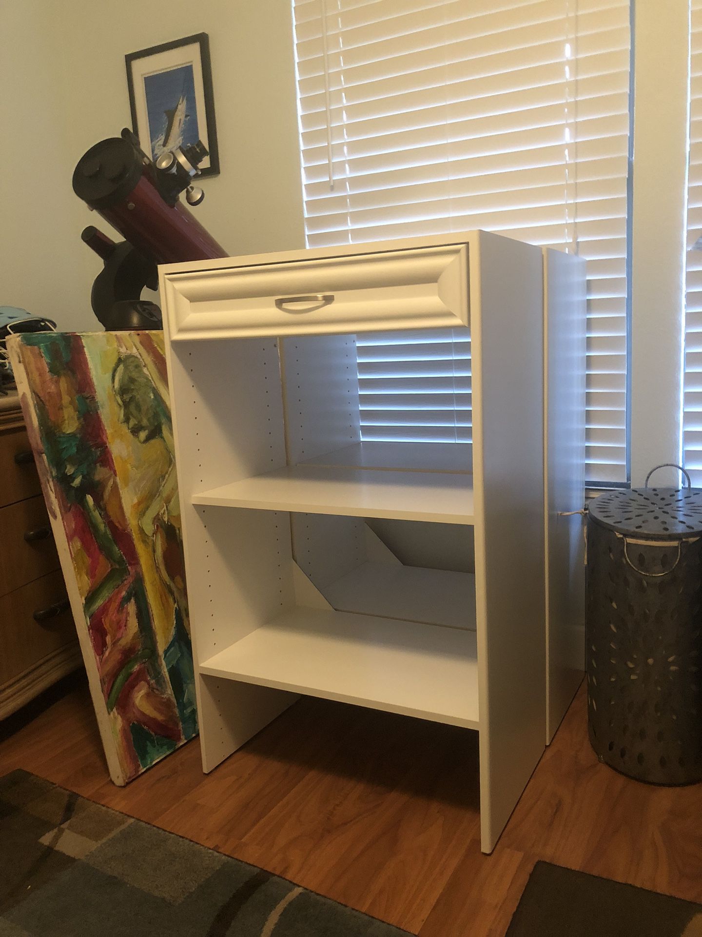 White 2 Shelf Dresser With Drawer
