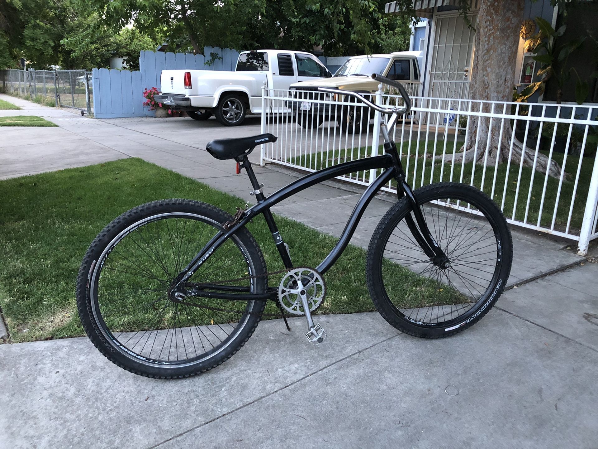 Black 29” Wheels Genesis Onyx Beach Cruiser Bike Bicycle for Sale in