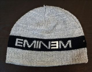 VINTAGE EMINEM Y2K BEANIE [2002]