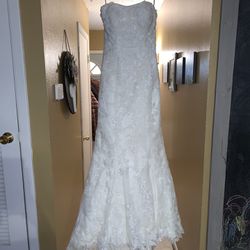 Maggie Sottero Lace Wedding Dress Size 8