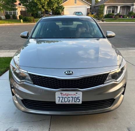 2018 KIA Optima