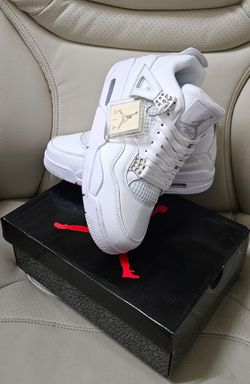 Jordan 4 Retro