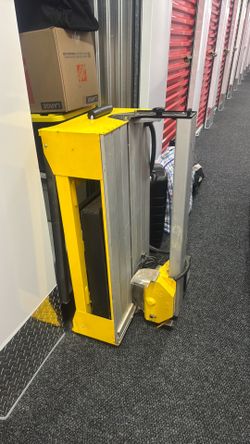 Tile cutter
